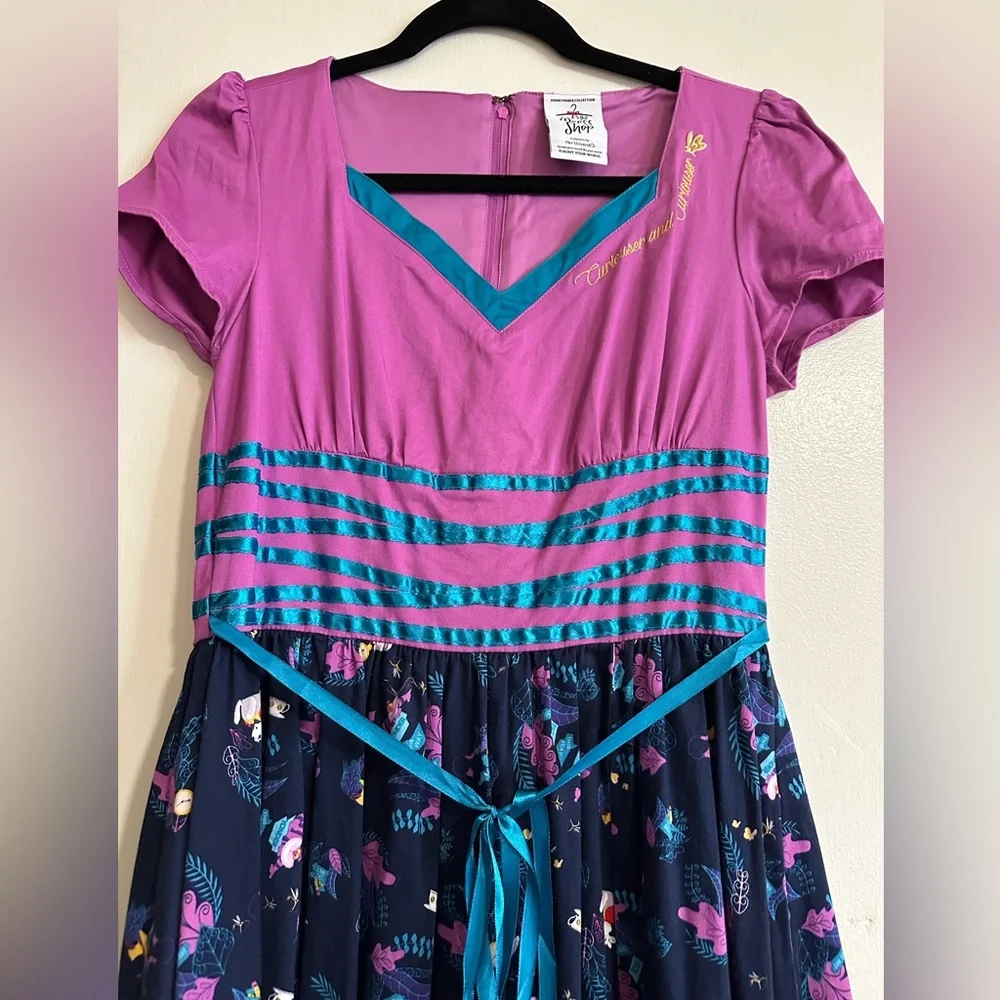 Elegant Purple and Blue Floral Dress - Picture 4 of 7